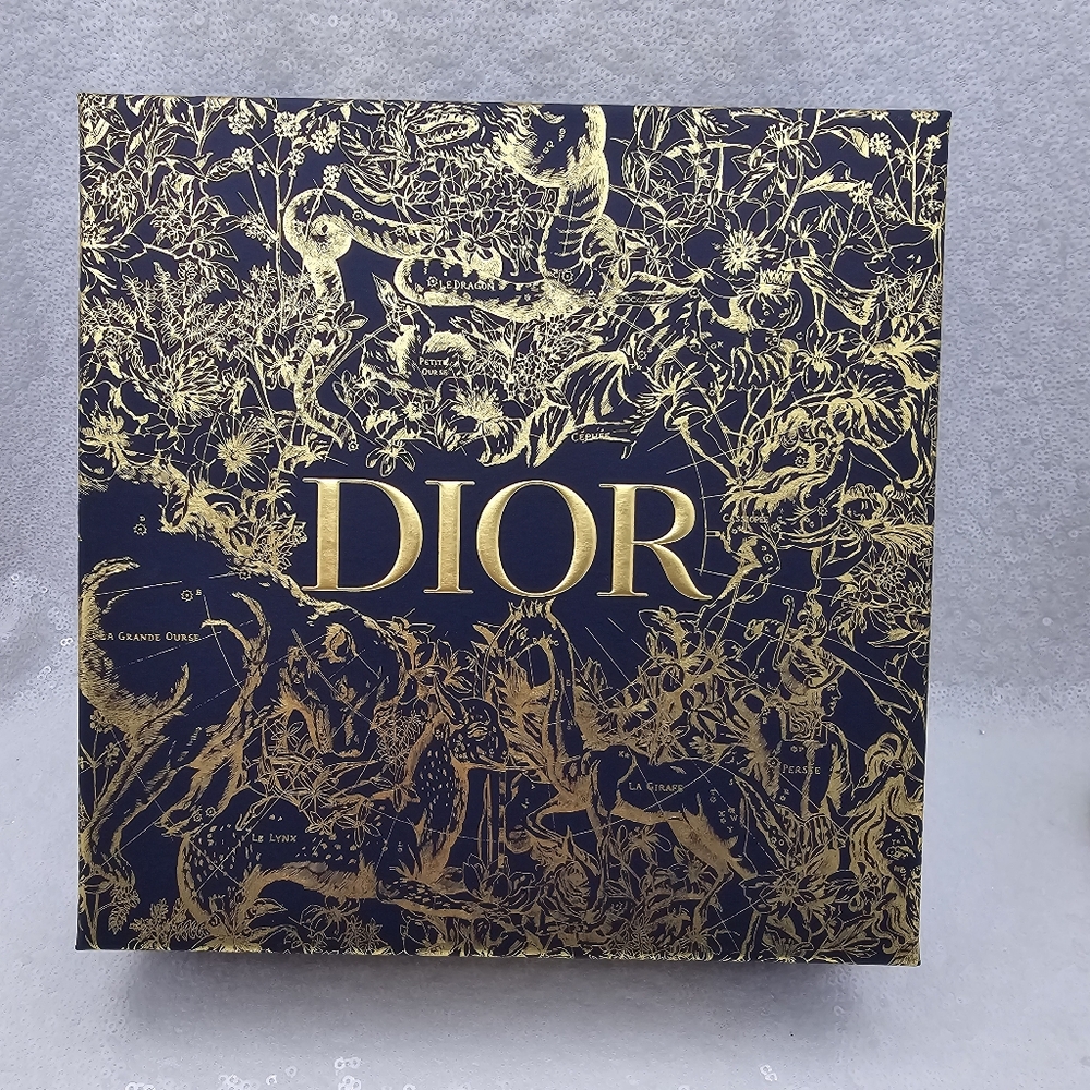 Dior EMPTY 2022 Holiday Square Gift Box Navy Blue Gold "The Atelier of Dreams"